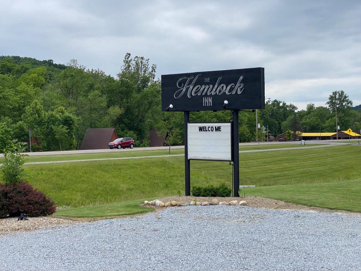 The Hemlock Inn Loudonville Esterno foto
